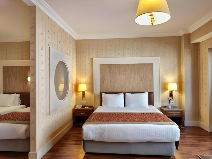 Bedroom 1, Taksim Metropark Hotel, Beyoğlu