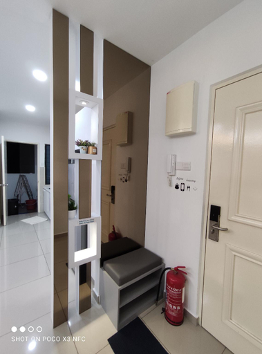 Bedroom 2, Atlantis Homestay Pool View , Malacca City