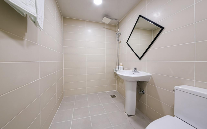 Bathroom 5, Gwangju Chungjang-ro First Boutique Hotel, Buk