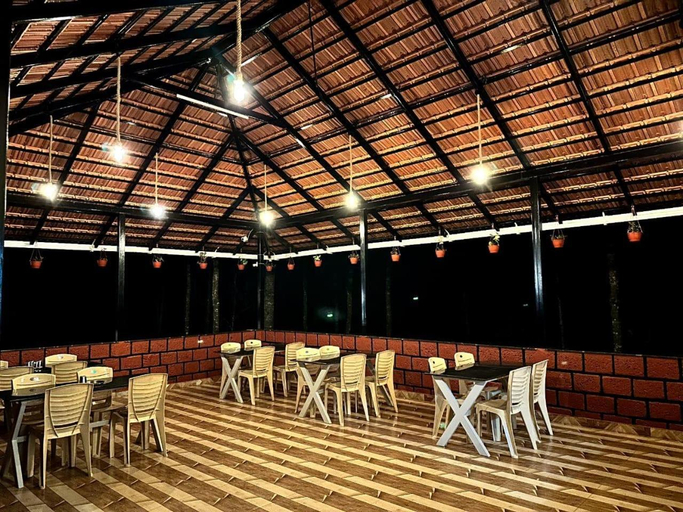 Food & Drinks, Hirekolale Retreat, Chikmagalur
