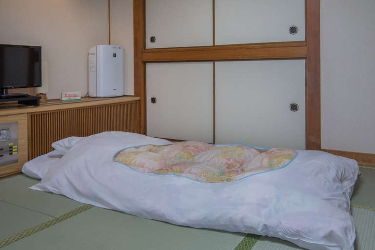 Bedroom 2, Kaneyoshi Ryokan, Osaka