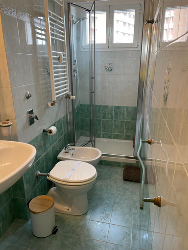 Bathroom 2, B&B Mary&Giuly, Milano