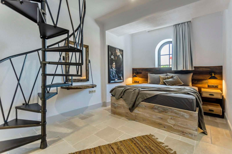 Bedroom 2, Castro Mesembria, Nesebar