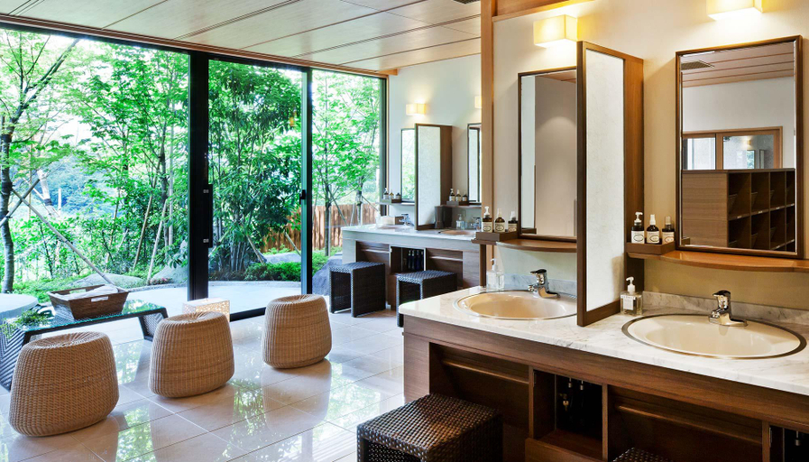 Bathroom 5, Kinugawa Kanaya Hotel, Nikkō