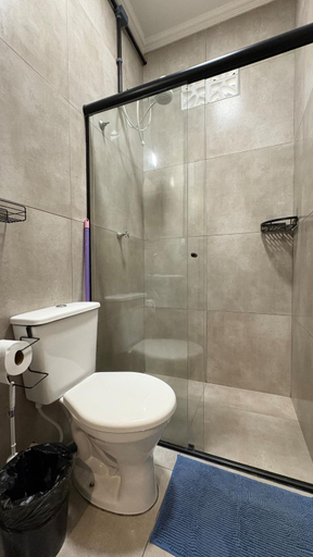 Others 2, Suite 15 - Hospedagem Guaruja, Guarujá