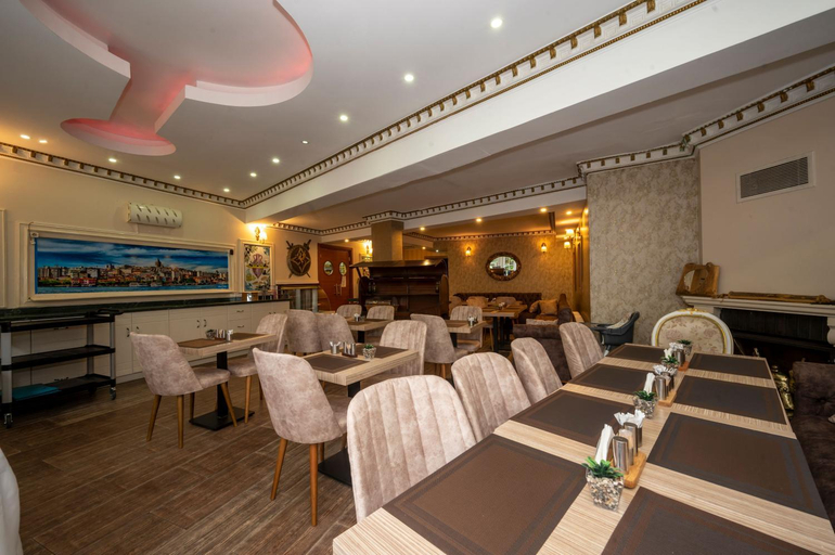 Food & Drinks 4, Villa Paradiso, Fatih