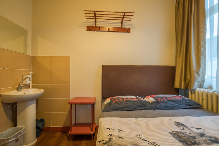 Bedroom 4, Erenler Hostel, Fatih