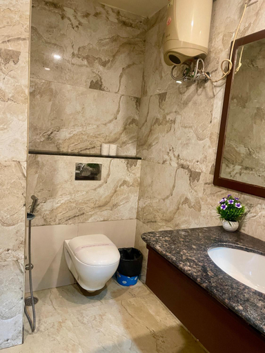 Bathroom 5, Hotel Tourist Inn By Sagar, Jalpaiguri