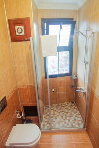 Bathroom 2, Esans Hotel, Fatih
