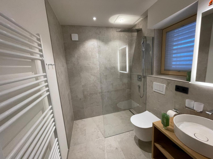 Bathroom 2, Chalet H Montafon, Bludenz