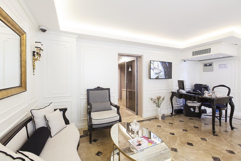 Public Area 4, Galata Grace Hotel, Beyoğlu