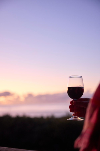 Food & Drinks, Chandlers Smiths Beach Villas, Busselton