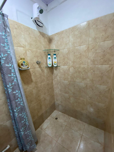 Bathroom 3, Blue Morpho House B&B, Aguirre