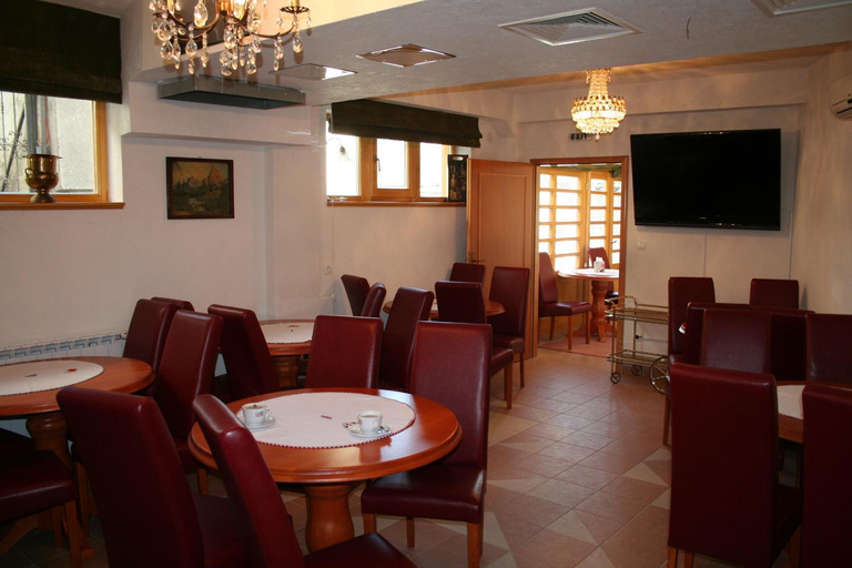 Food & Drinks 5, Villa Una, Sarajevo