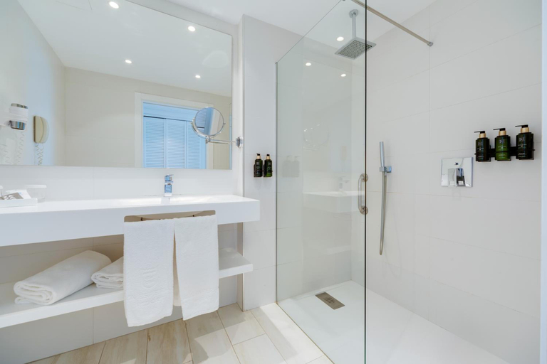 Bathroom, PLAYA ESPERANZA RESORT, Baleares