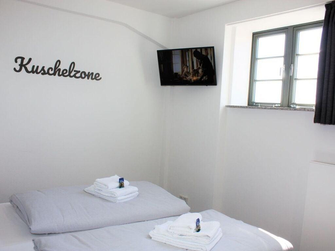 Bedroom 2, Old town view in the Ohlerich warehouse, Nordwestmecklenburg