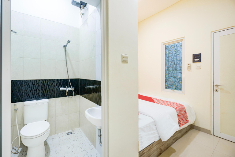 Bathroom 3, Rumahku Hayam Wuruk, Jakarta Pusat
