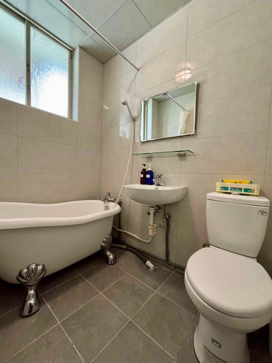 Bathroom, Lazy days B&B, Tainan