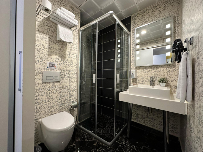 Bathroom 4, Tempo Hotel 4Levent, Kağıthane
