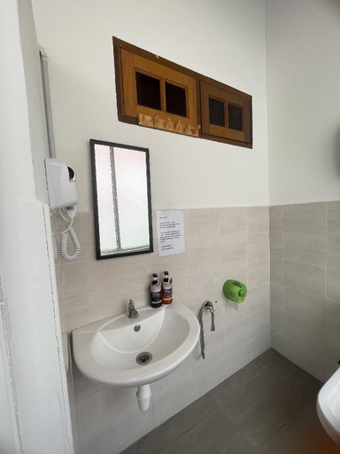 Bathroom 3, The Grand Bali Hotel, Malacca City