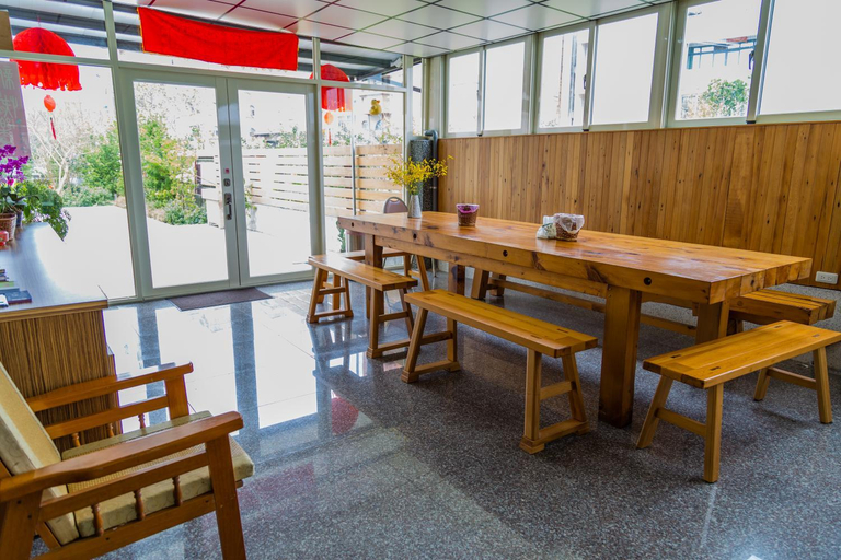 Public Area, Just Stay, Yilan
