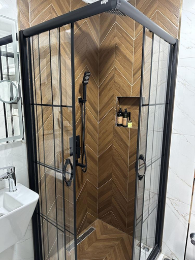 Bathroom 3, BIG ORANGE HOTEL, Fatih