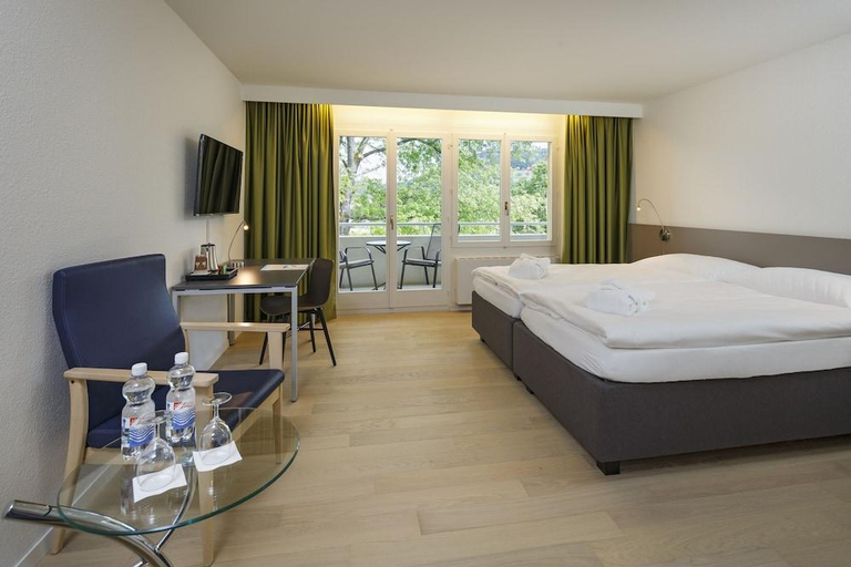 Bedroom 3, Zurzacherhof Hotel, Zurzach