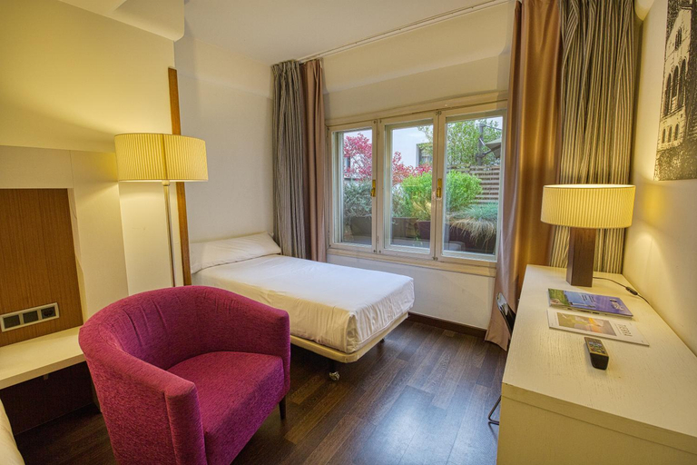 Bedroom 2, Gran Hotel Espana, Asturias