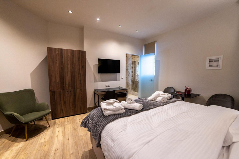 5, Trikala mall suites, Thessaly