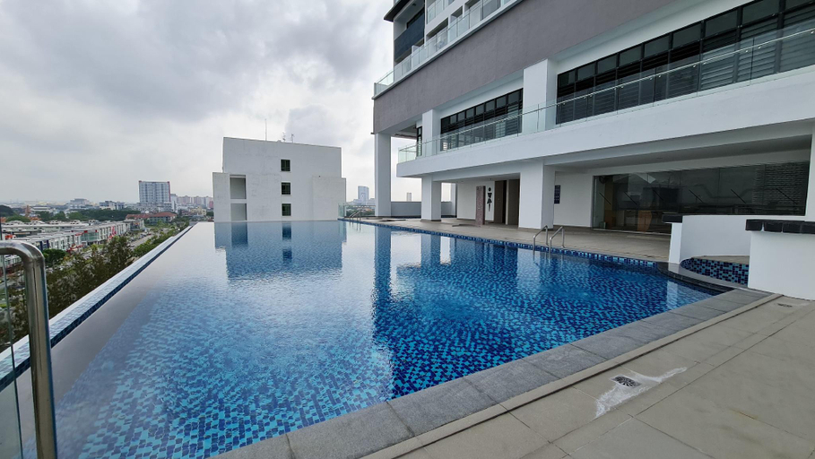 Sport & Beauty 2, Penthouse & Suite Melaka, Malacca City