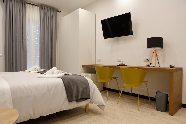 Others 5, LUSSUOSAMENTE Luxury B&B, Caltanissetta