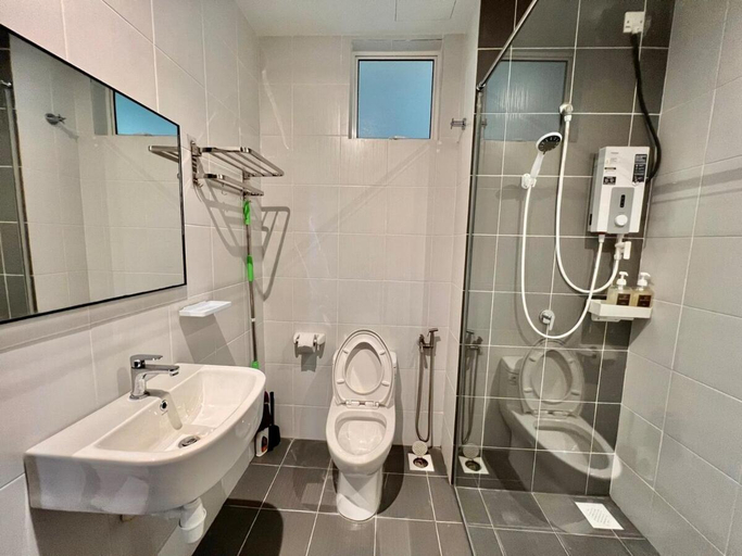 Others 5, Melaka Novo8 Cozy Stay-3room/9pax/2 carpark/Wi-fi, Malacca City