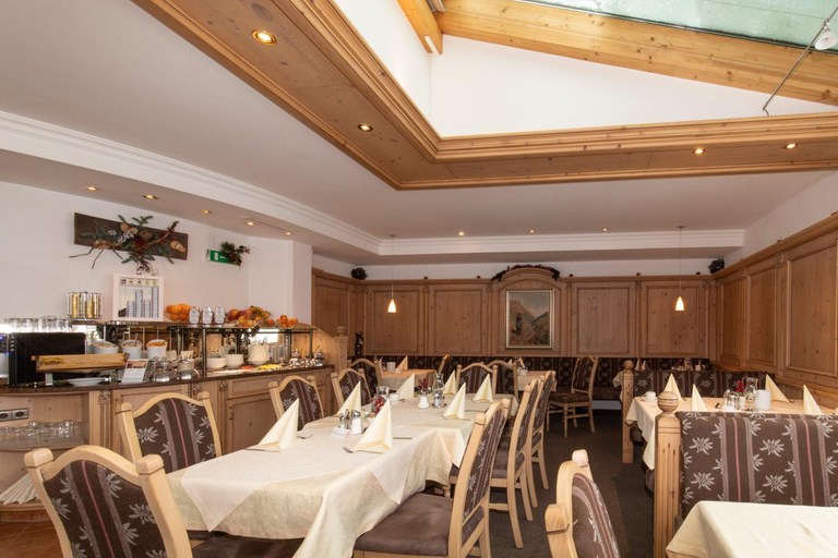 Food & Drinks 4, Hotel Garni Monte Bianco, Landeck