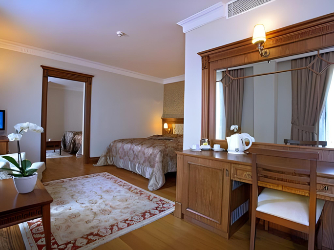 Bedroom 2, Acra Hotel, Fatih