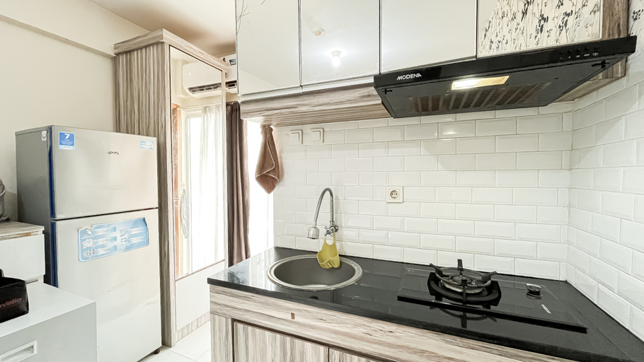 Others 2, Cozy Bloom Studio Apartment Cinere Resort By Travelio, Depok