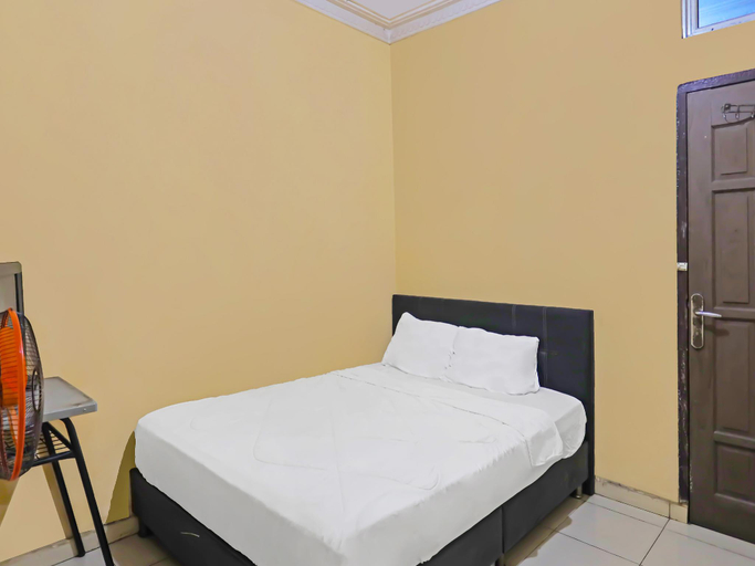 Bedroom 3, Hotel O Pelita Satu, Batam