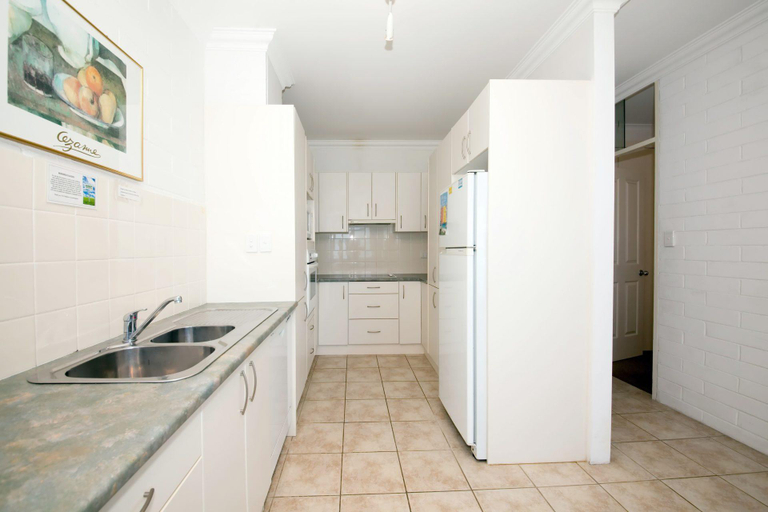 Others 5, 2-Bedroom Apartment -Little Hut, Unit 3, 20 Kurrawa Close, Port Stephens
