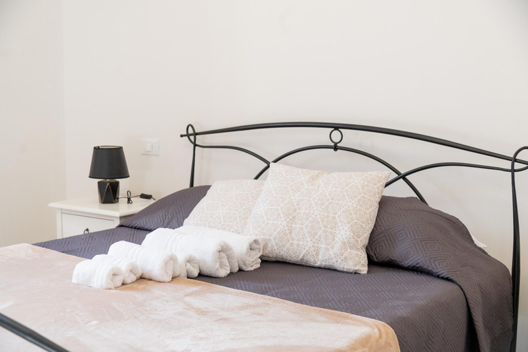 5, B&B Pietra Rosa, Bari