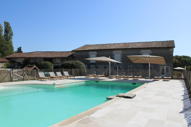 Sport & Beauty 2, Gites du Chateau de Servanches, Dordogne