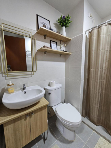 Bathroom, Sweet Escape 16, Bacolod City