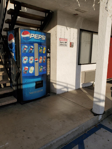 Others 2, Eunice Plaza Motel, Los Angeles