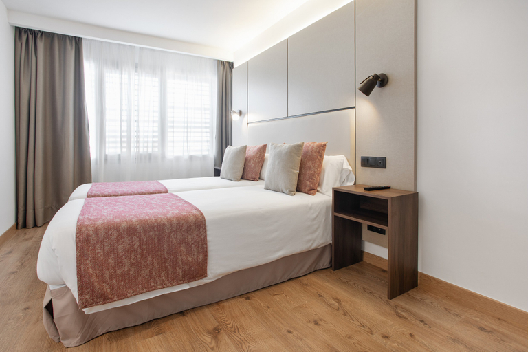 Bedroom 3, Pierre Vacances Madrid Apartamentos Eurobuilding 2 Ex Eurobuilding 2 Aparthotel, Madrid