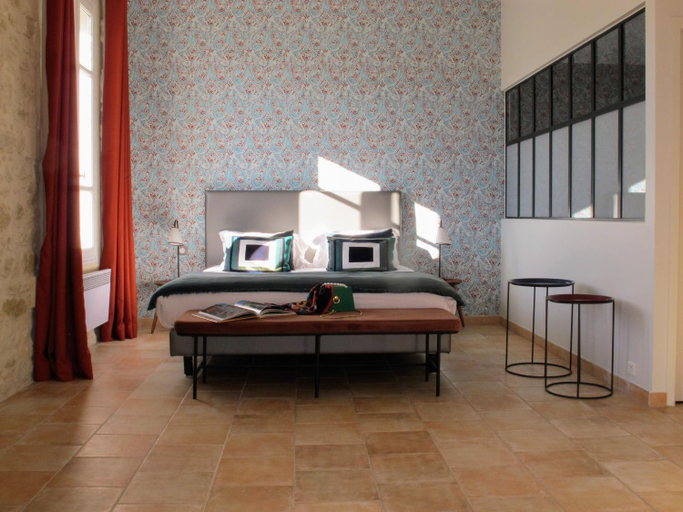 Bedroom 3, La Cour des sens, domaine d'hotes- Spa piscine chauffee, Vaucluse