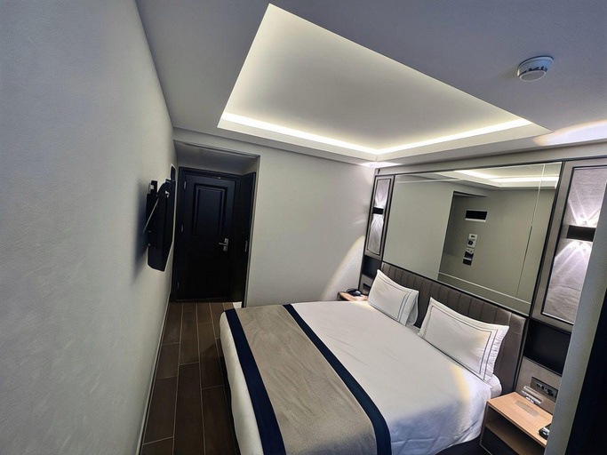 Bedroom 2, AHG ATLAS HOTEL TAKSİM, Beyoğlu