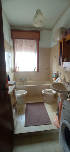 Bathroom, Stella House, Matera