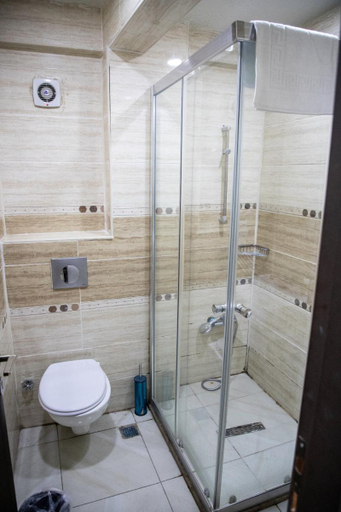 Bathroom 5, Comfort Hotel Taksim, Beyoğlu