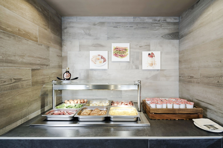 Food & Drinks 4, Just Hotel Milano, Milano