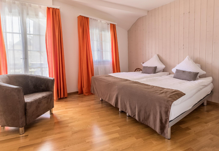 Bedroom 2, Hotel de la place, Pays-d'Enhaut