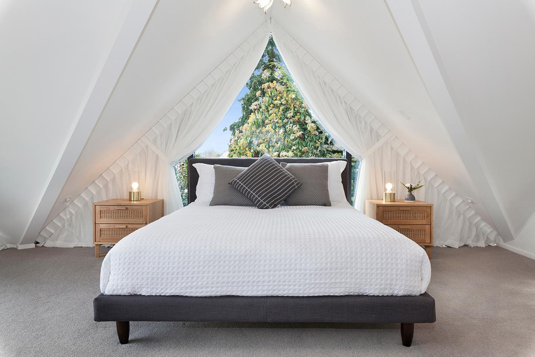 Bedroom 3, Britten Stables Observatory, Christchurch