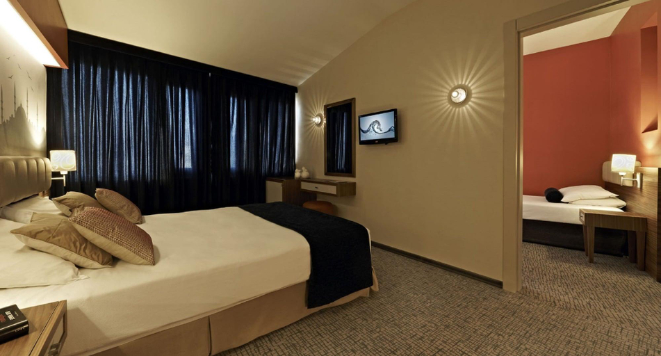 Bedroom 2, Lapis Inn Hotel & Spa (Ex. Ambassador Hotel), Fatih
